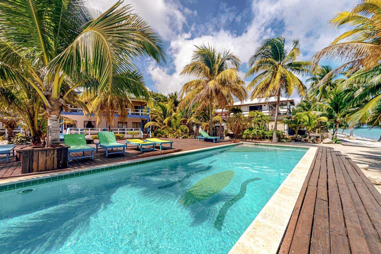 Condo #27 @ Beachside Villas Dangriga Eksteriør bilde